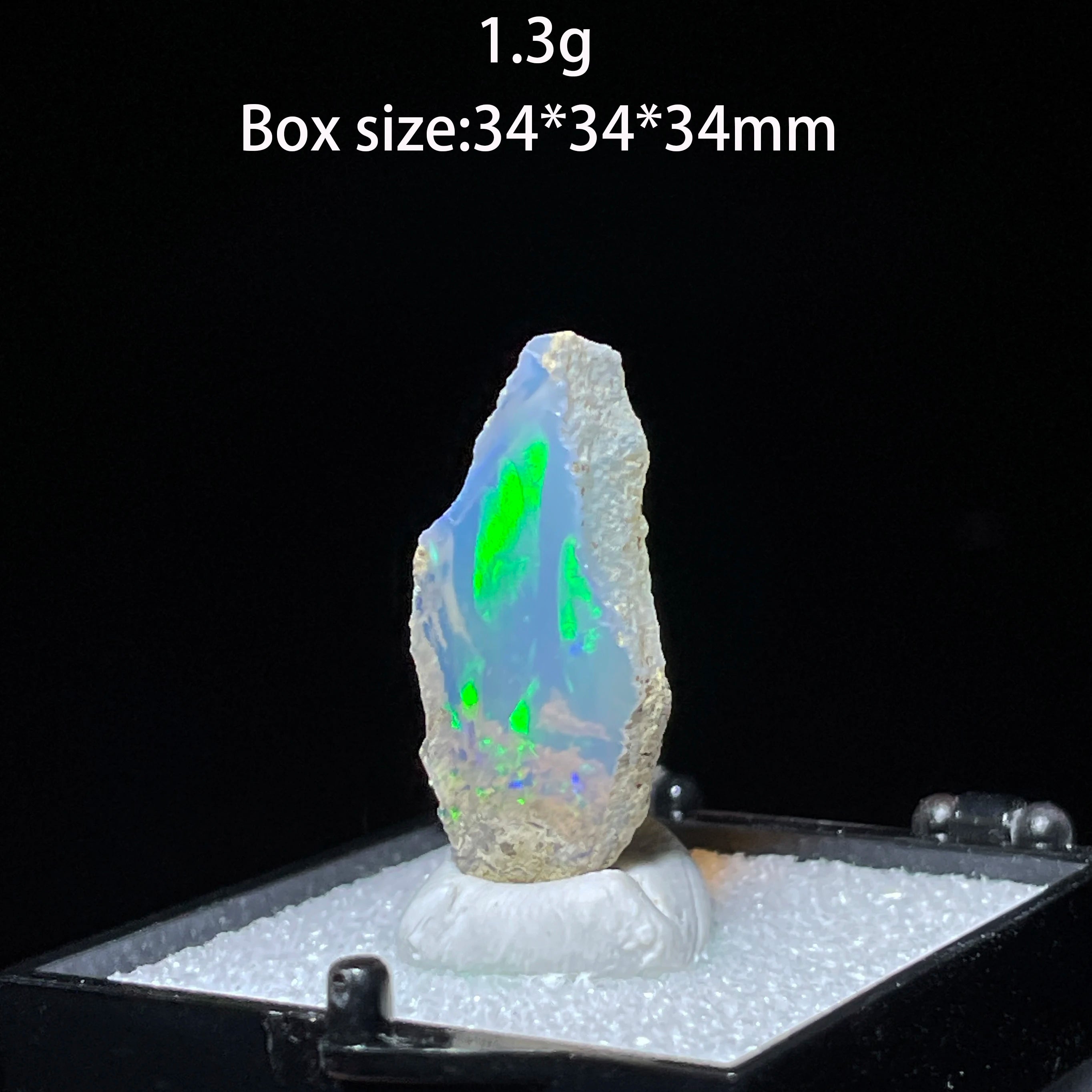 Opale Etiope Naturale Colorato - Senza Acqua Specimen 34x34mm con Scatola