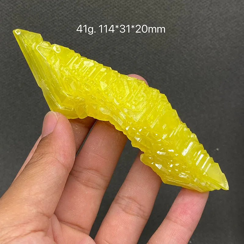 Zolfo Naturale Giallo 100% - Cristallo Minerale Specimen del Myanmar