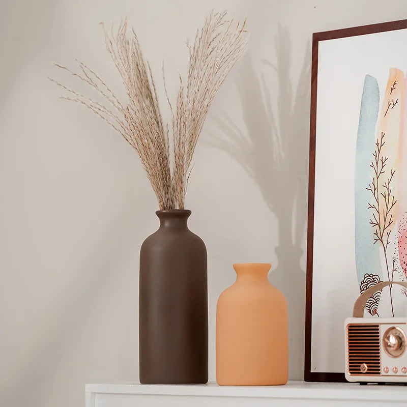 Collezione Vasi in Ceramica dal Design Nordico - Minimal & Chic