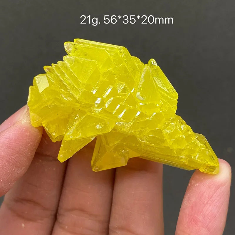 Zolfo Naturale Giallo 100% - Cristallo Minerale Specimen del Myanmar