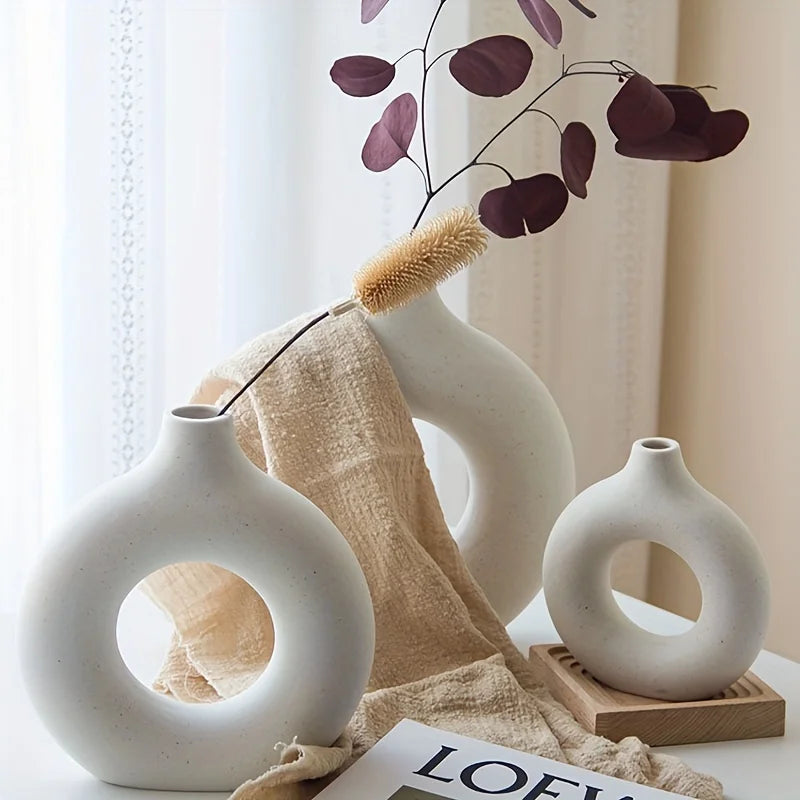 Vaso circolare Minimal in Ceramica Bianca - Collezione Nordic Chic