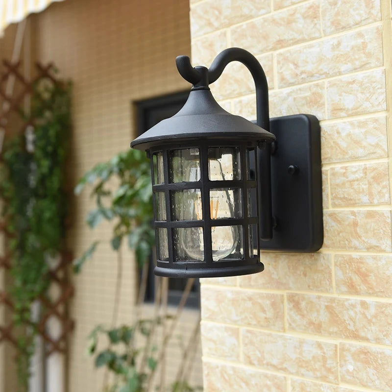 Applique da Parete Vintage in Ferro - Lanterna Industriale LED Impermeabile