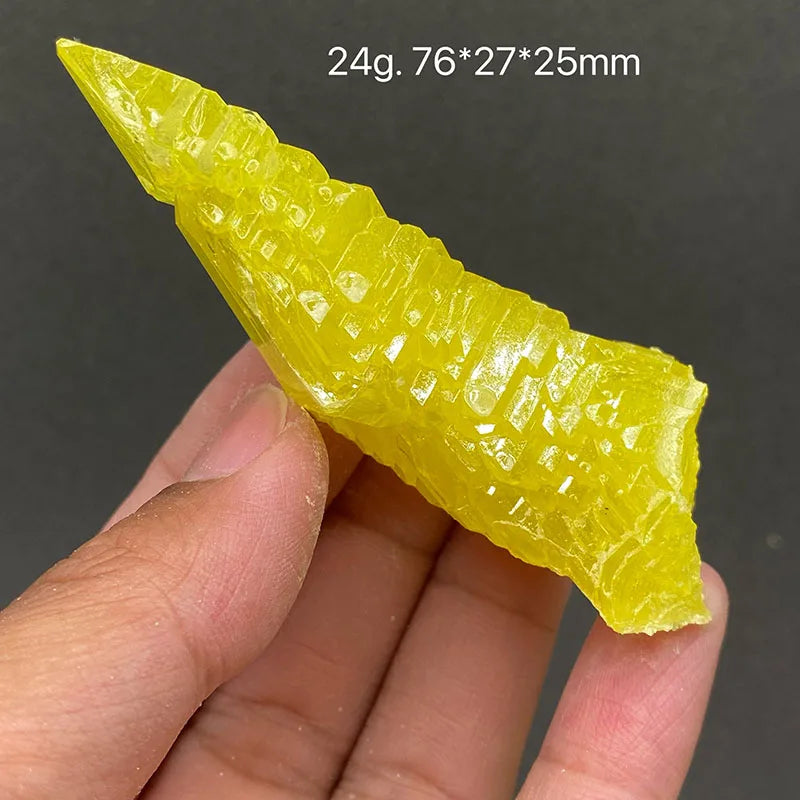 Zolfo Naturale Giallo 100% - Cristallo Minerale Specimen del Myanmar