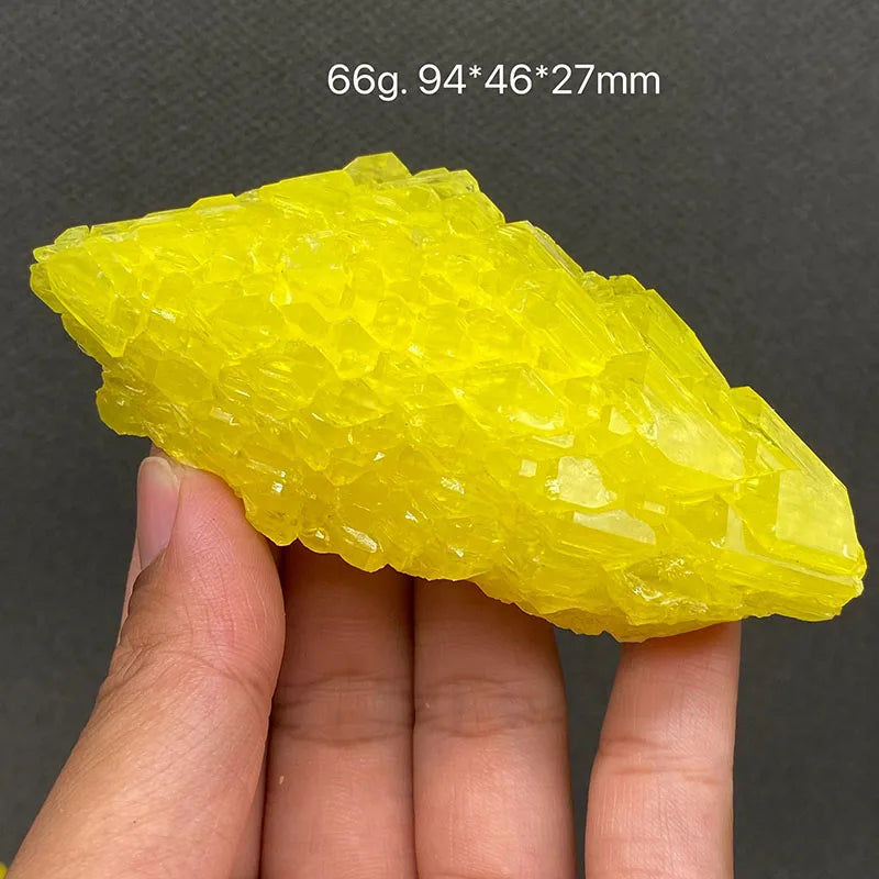 Zolfo Naturale Giallo 100% - Cristallo Minerale Specimen del Myanmar