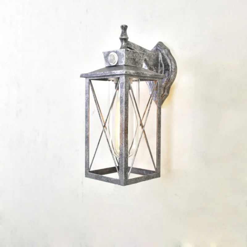 Lampada da Parete Industriale Vintage con Sensore - Uso Esterno Impermeabile